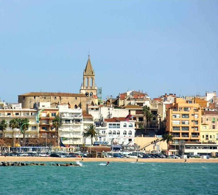 Palamos Apartament Superior Garoina المظهر الخارجي الصورة